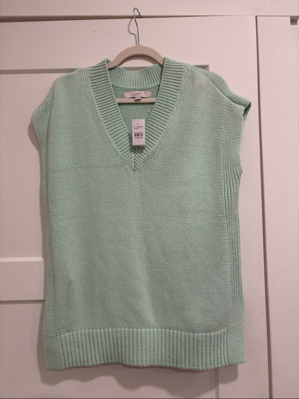LOFT Mint Green V-Neck Sleeveless Sweater Vest